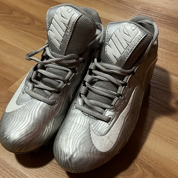 Nike lacrosse Cleats - Picture 2 of 6